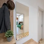 150m From The Sea - Ac Wifi Balcony Sleeps 6 * גרוטמארה